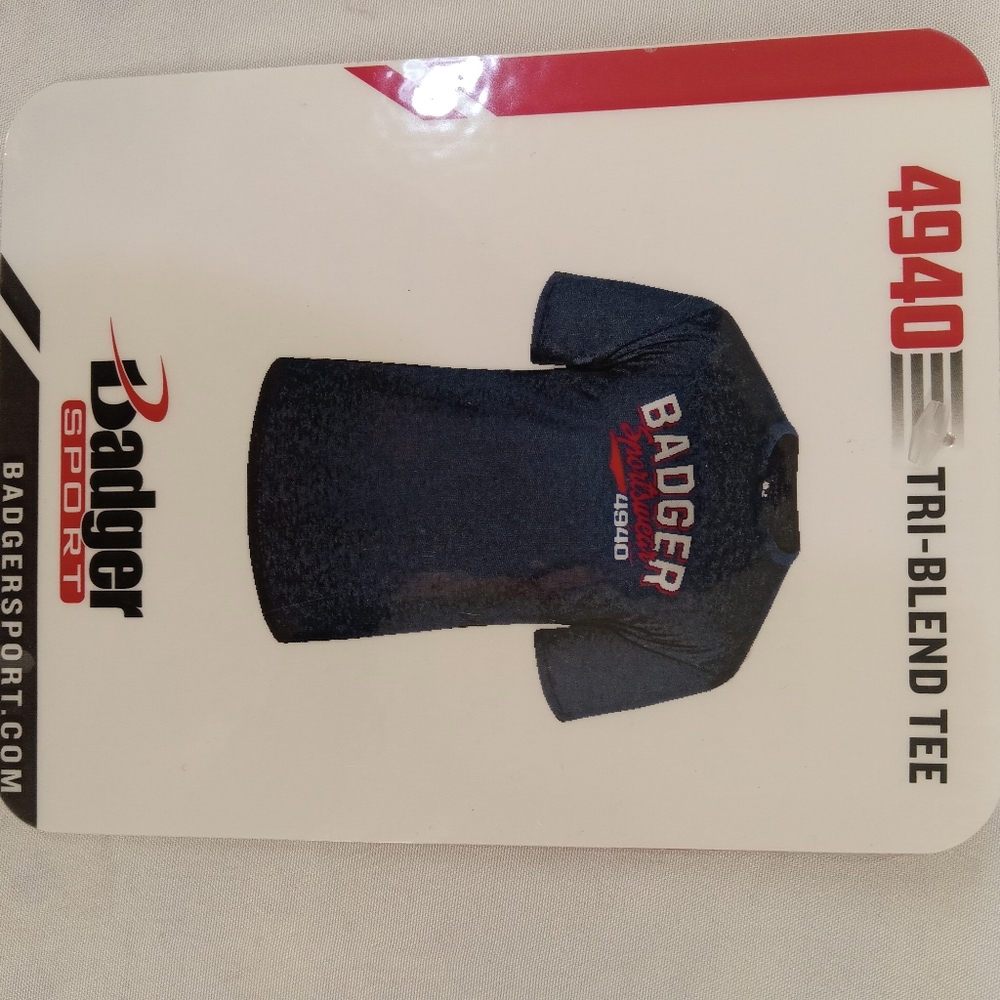 Eagles Tennis T-Shirt - Navy Blue NWT - Picture 6 of 8